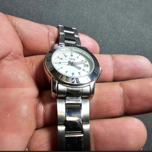 TFX By Bulova Ladies Quartz Watch Silver Tone White Date Just Dial Working - Picture 2 of 9